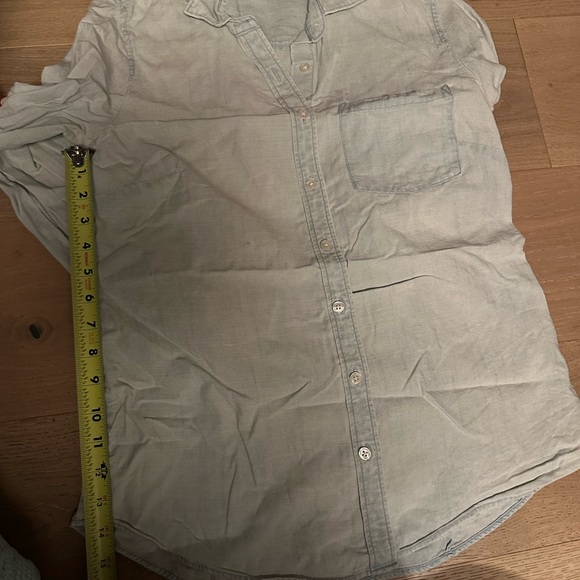 J.Crew chambray buttondown - Picture 4 of 8